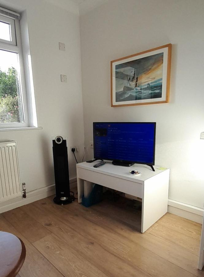 The Nook @ Drop Anchor Appartement Portishead Buitenkant foto